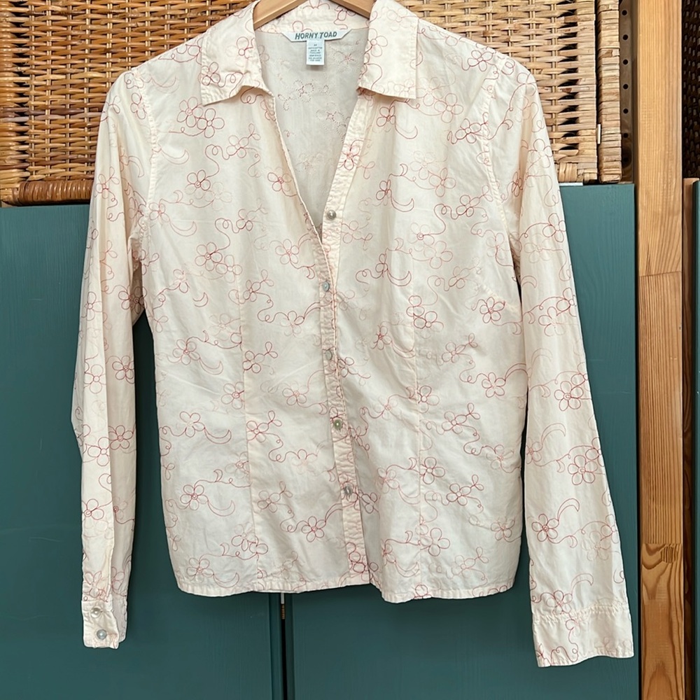 Horny Toad fitted Cream Floral Button Down Shirt